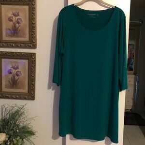 Susan Graver Essentials 1X tunic. Beautiful green. 3/4 sleeves.